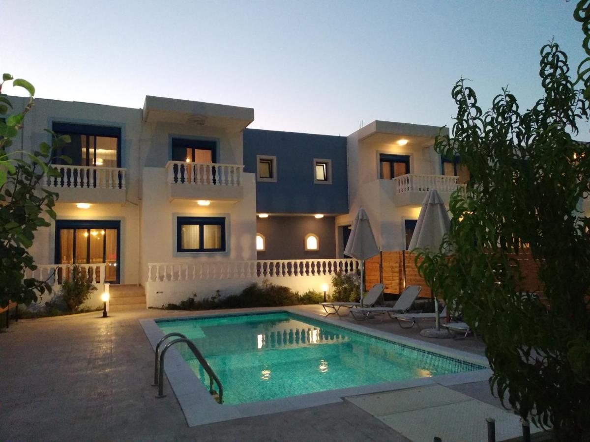 Rita Mare Seafront Villas Heated Pools Gennadi Exterior foto