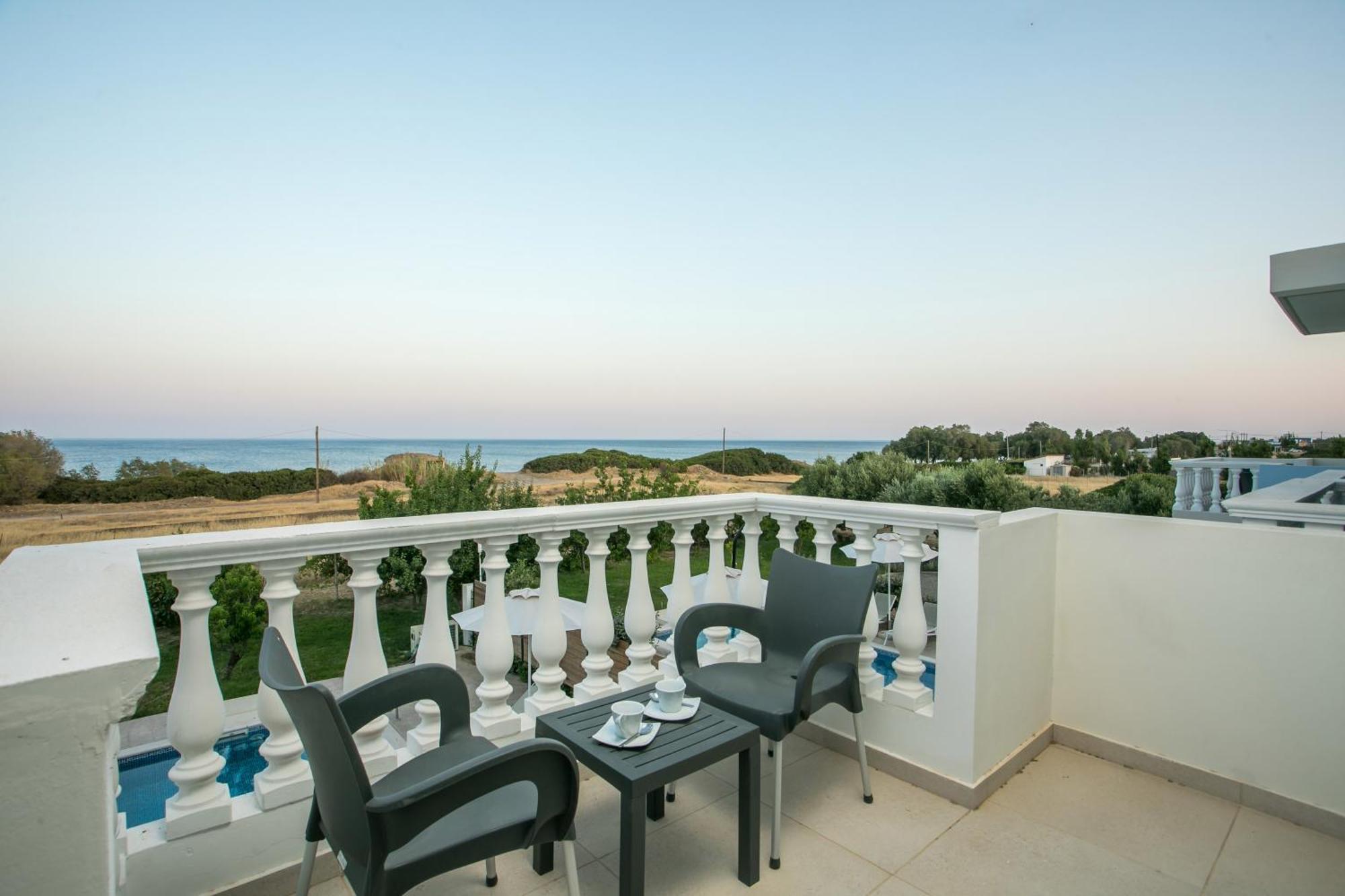 Rita Mare Seafront Villas Heated Pools Gennadi Exterior foto