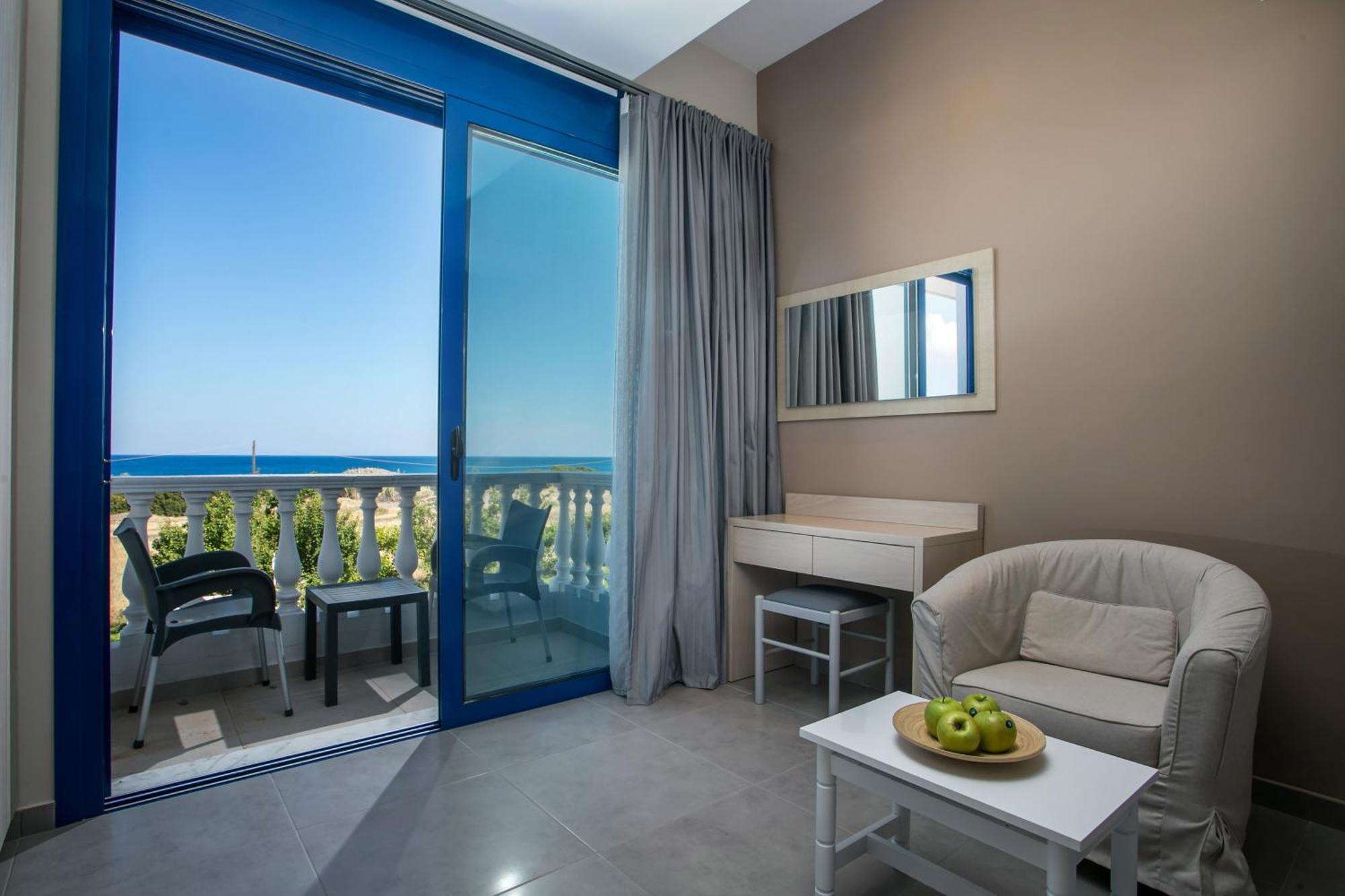Rita Mare Seafront Villas Heated Pools Gennadi Exterior foto